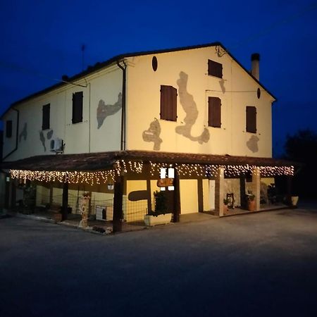 B&B Marcello & Francesca Урбино Екстериор снимка