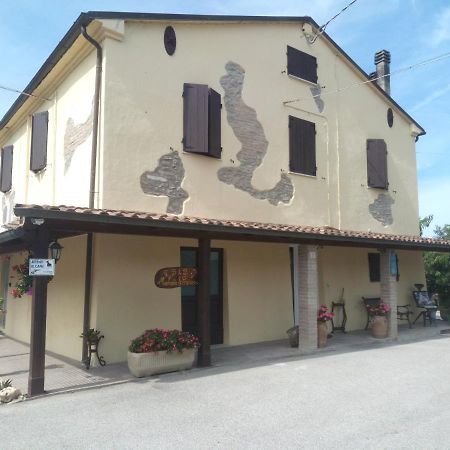 B&B Marcello & Francesca Урбино Екстериор снимка