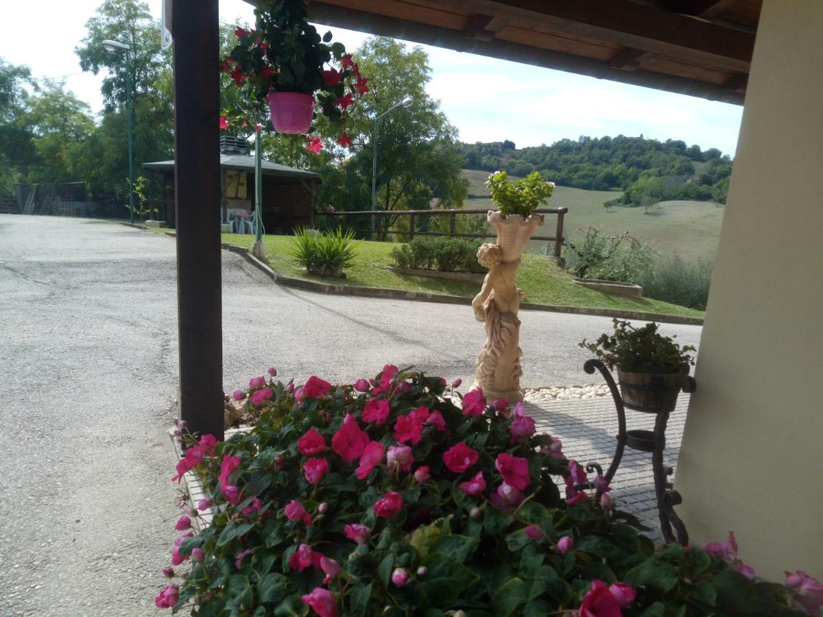 B&B Marcello & Francesca Урбино Екстериор снимка