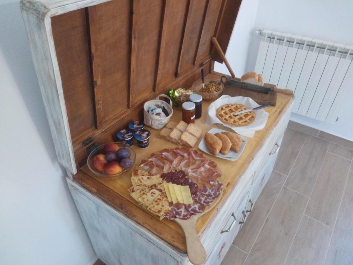 B&B Marcello & Francesca Урбино Екстериор снимка