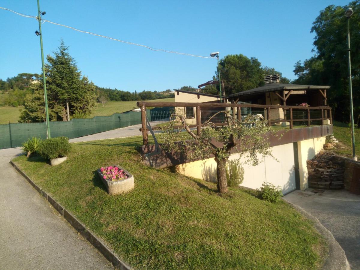 B&B Marcello & Francesca Урбино Екстериор снимка